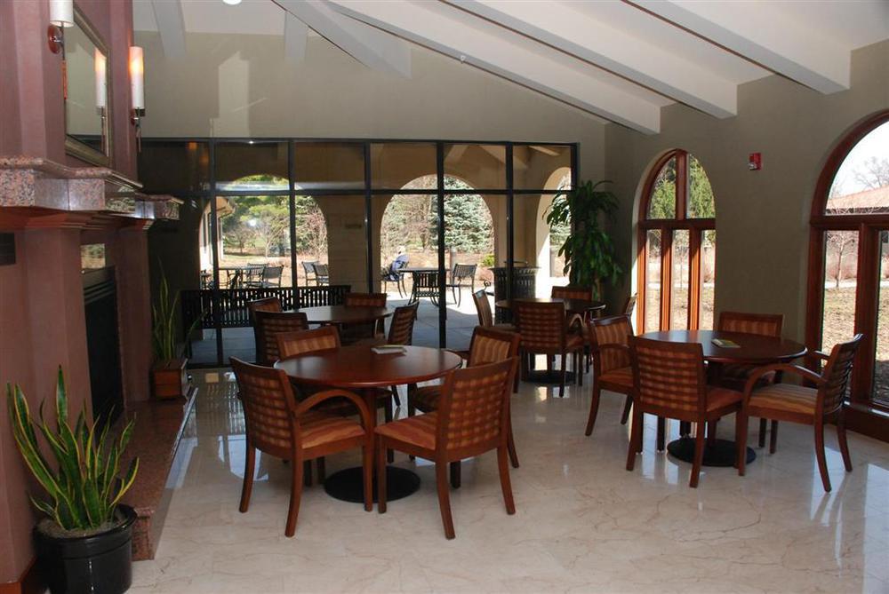 Unity Hotel And Conference Ctr, Ascend Hotel Collection Lee's Summit Restaurant billede